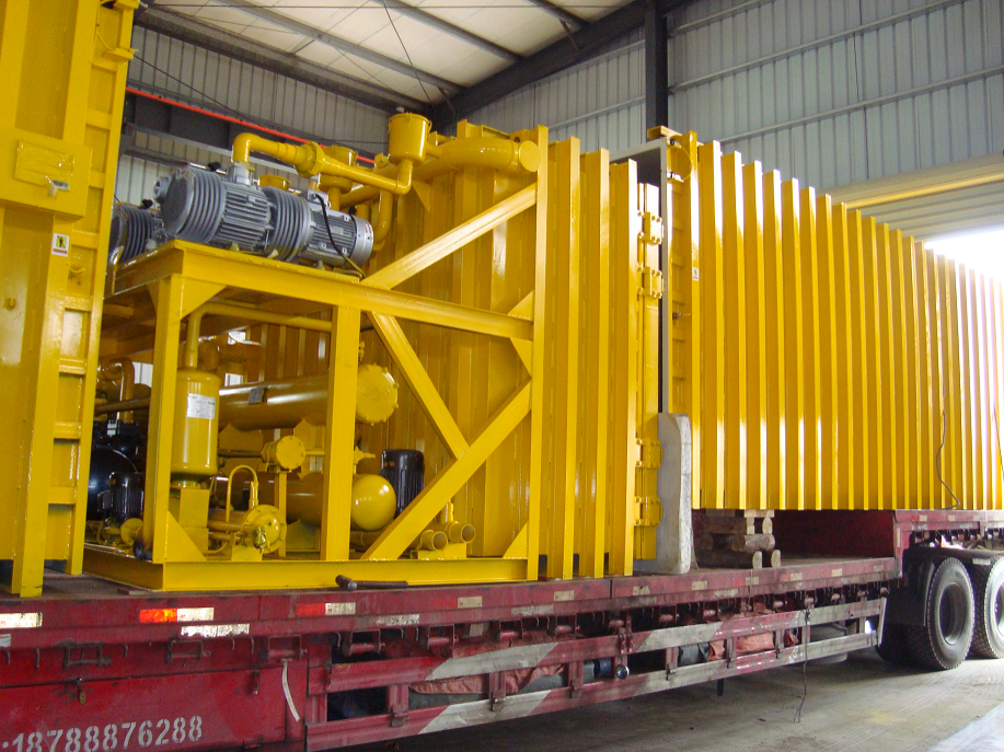 The exposed mechanical framework revealing the powerful industrial vacuum pumps and refrigeration core. The exposed mechanical framework revealing the powerful industrial vacuum pumps and refrigeration core.