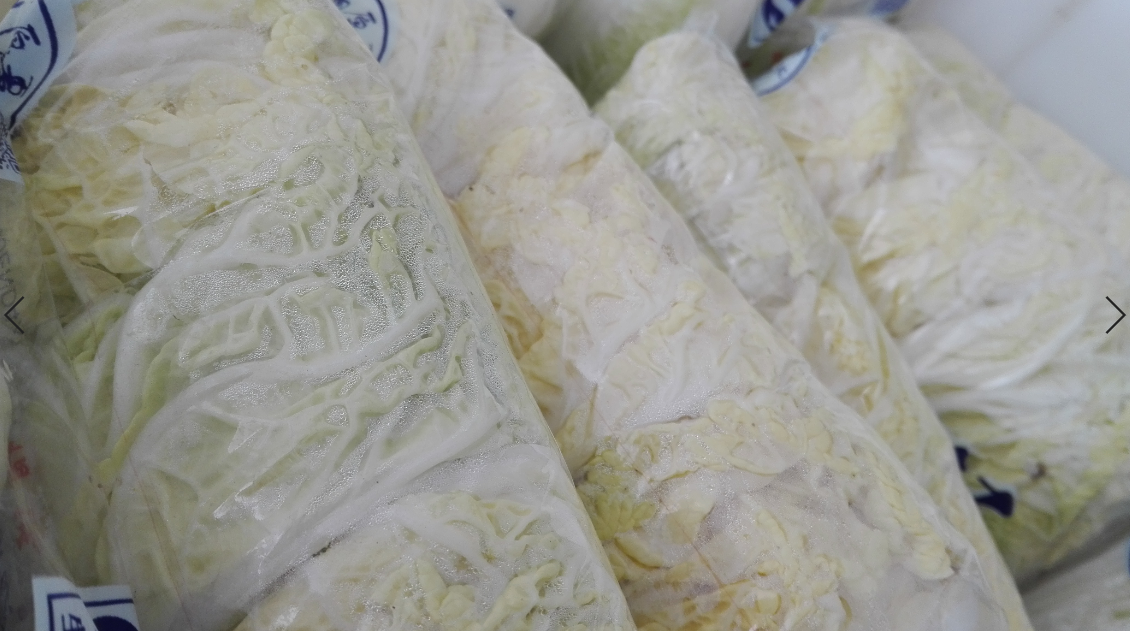 Perfectly chilled and preserved baby cabbage, securely packaged to withstand extensive cold chain transit.