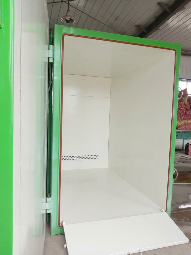 Hygienic internal chamber of vegetable vacuum cooler Hygienic internal chamber of vegetable vacuum cooler
